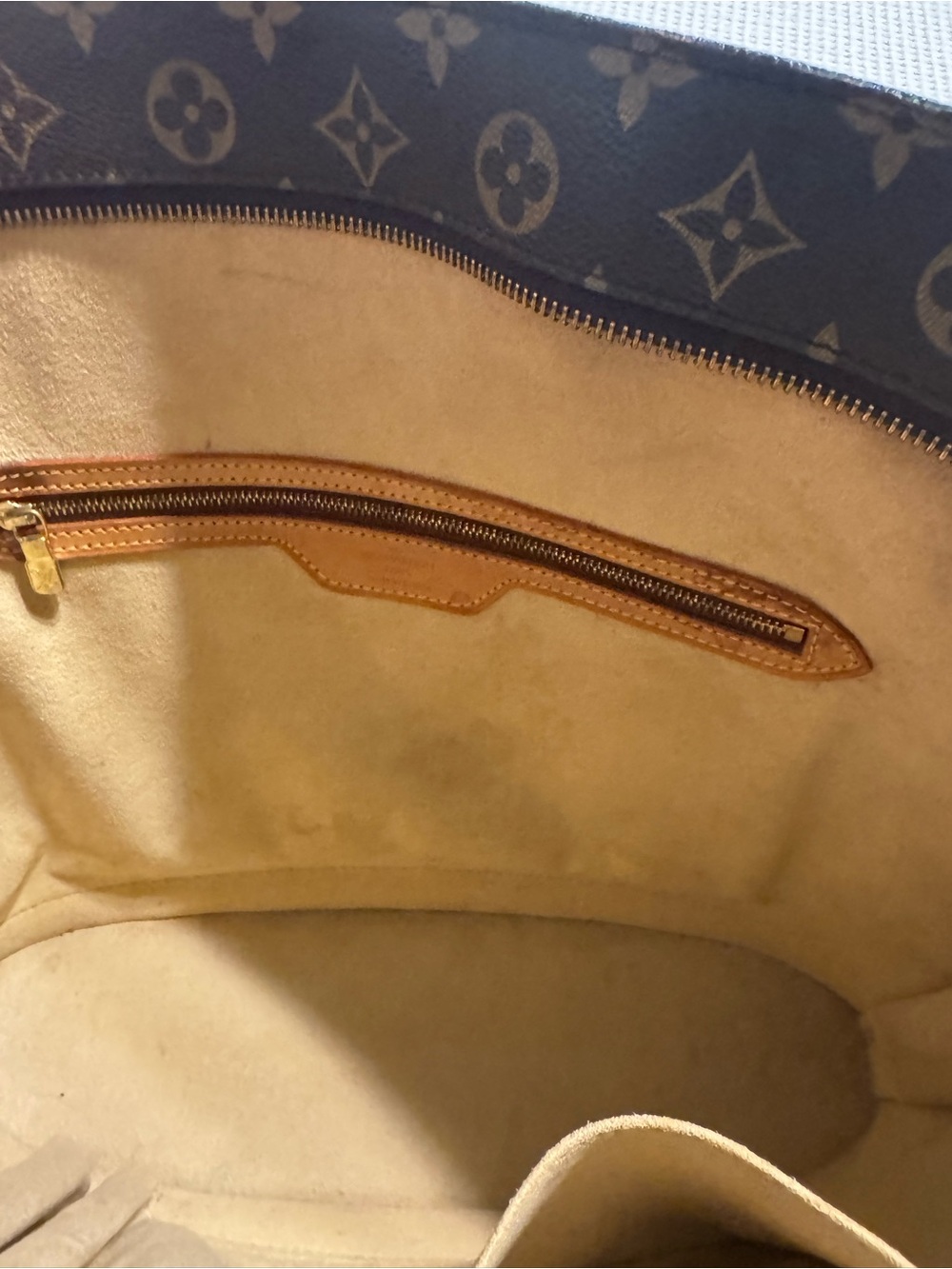 Louis Vuitton Babylone Monogram Canvas Tote with Certificate of Authenticity - Picture 9 of 14
